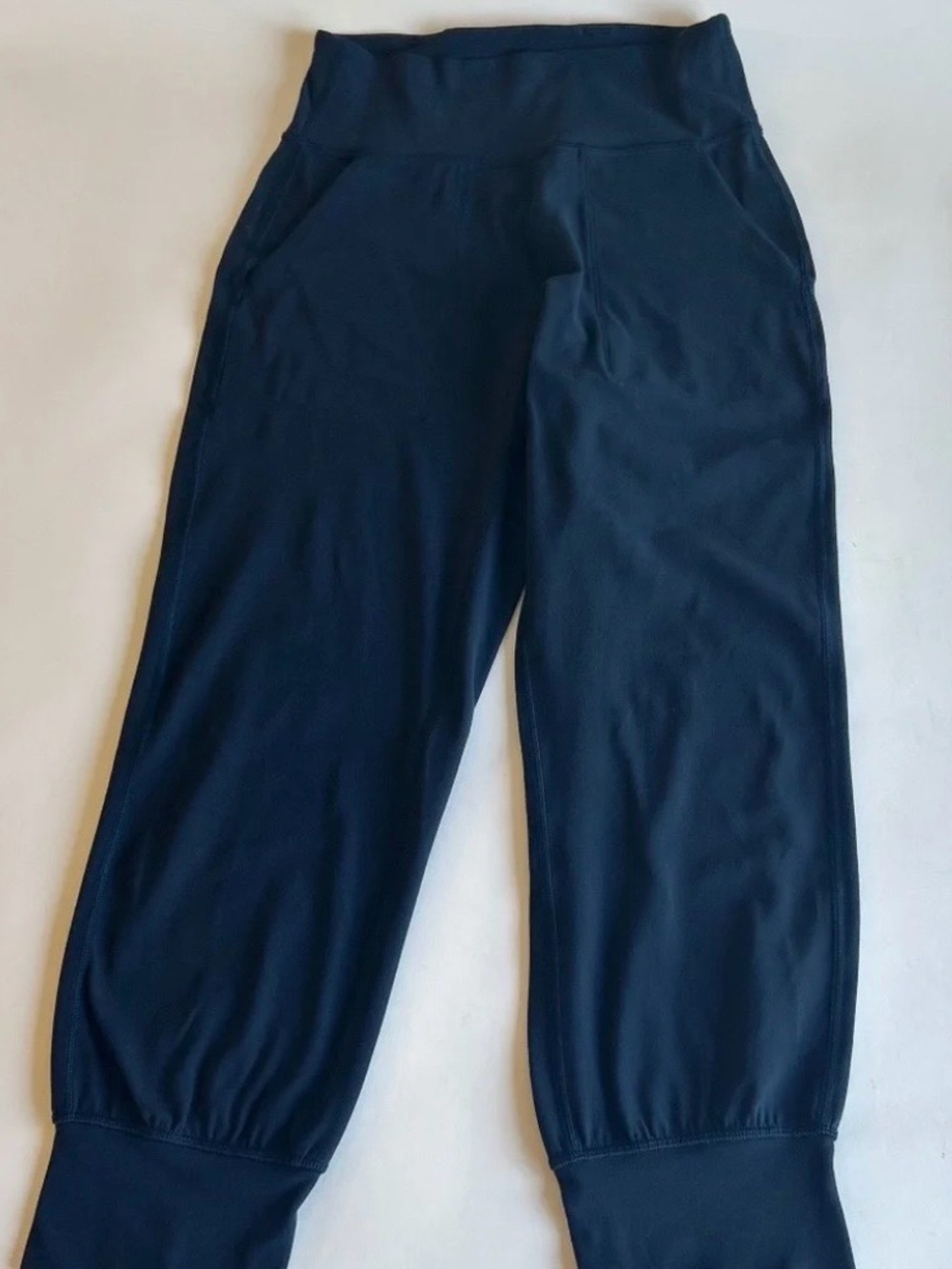 Lululemon Navy Loggers Pants size 4